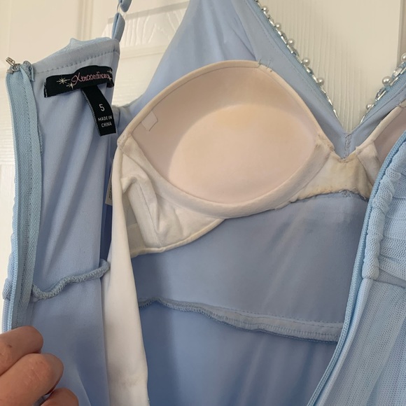 PROM DRESS - Picture 6 of 7